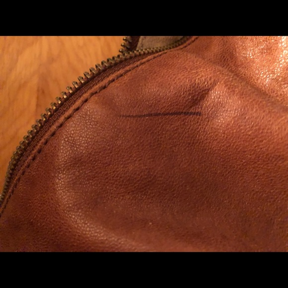 Used condition saddle color shoulder bag - Picture 8 of 9